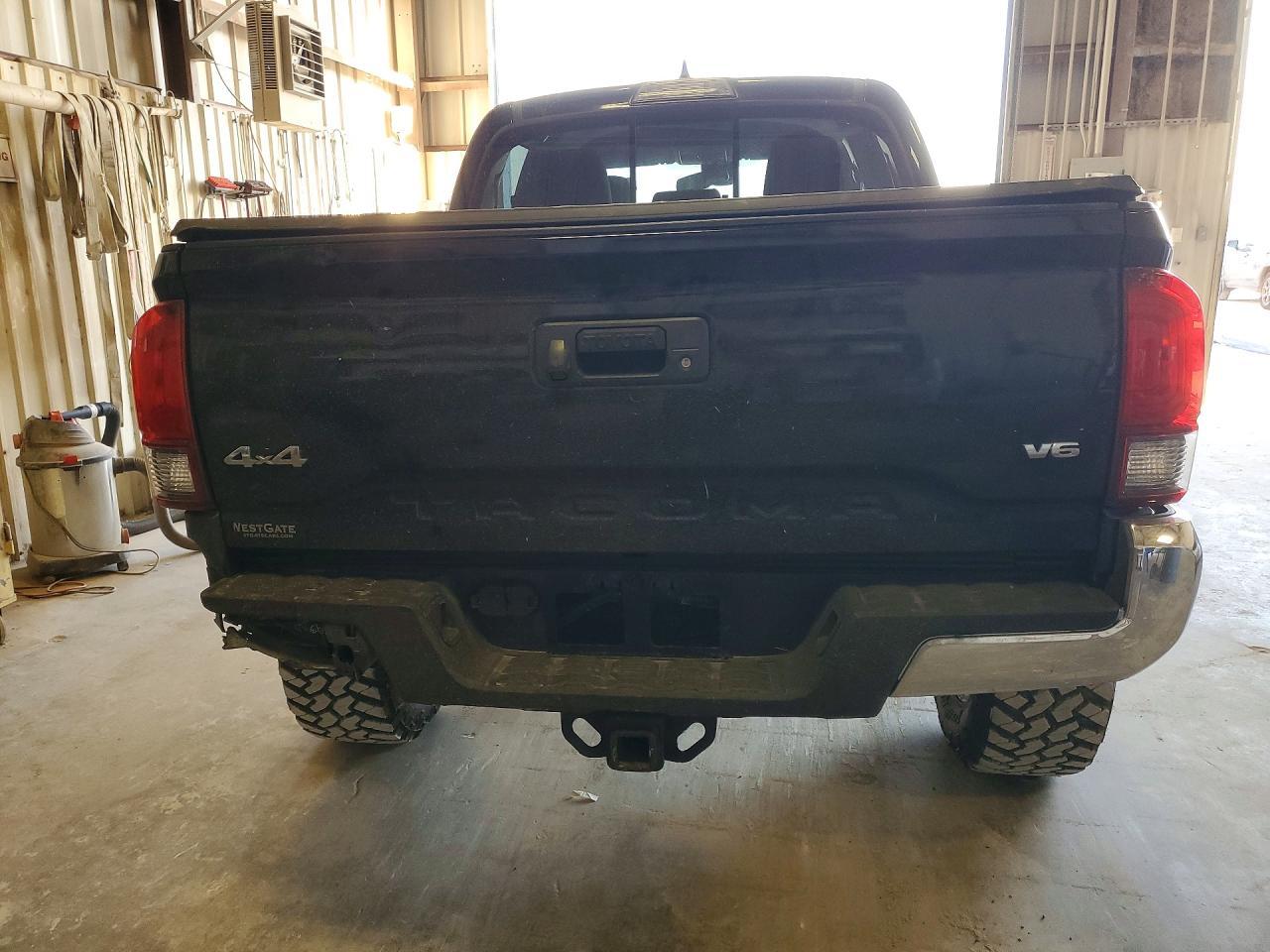 2019 Toyota Tacoma Sr5 V6 - Image 6