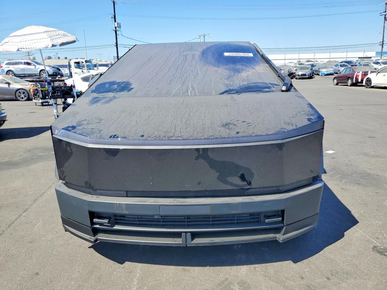 2025 Tesla Cybertruck - Image 5
