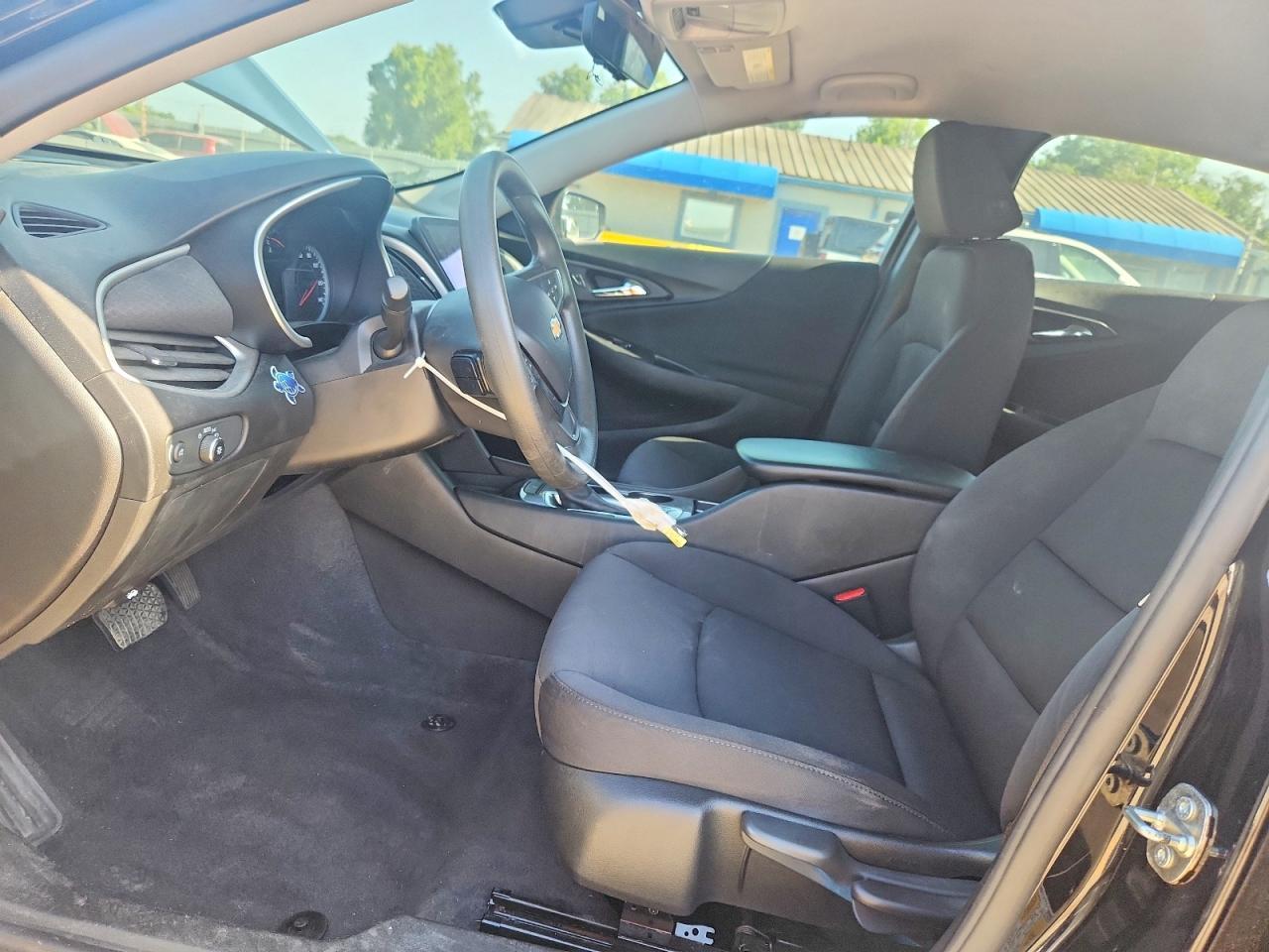 2023 Chevrolet Malibu Ls - Фото 7