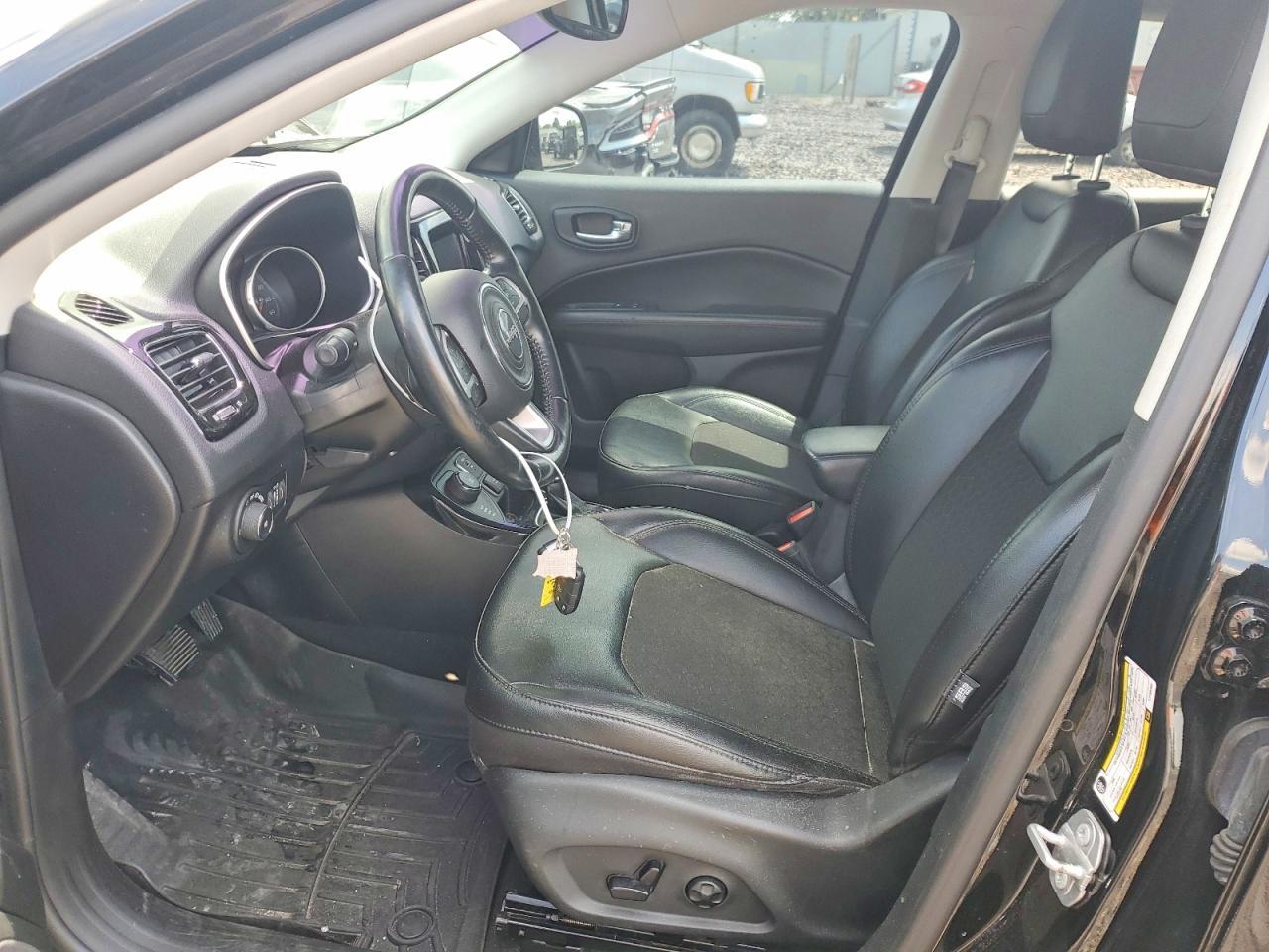 2020 Jeep Compass Latitude - Фото 7
