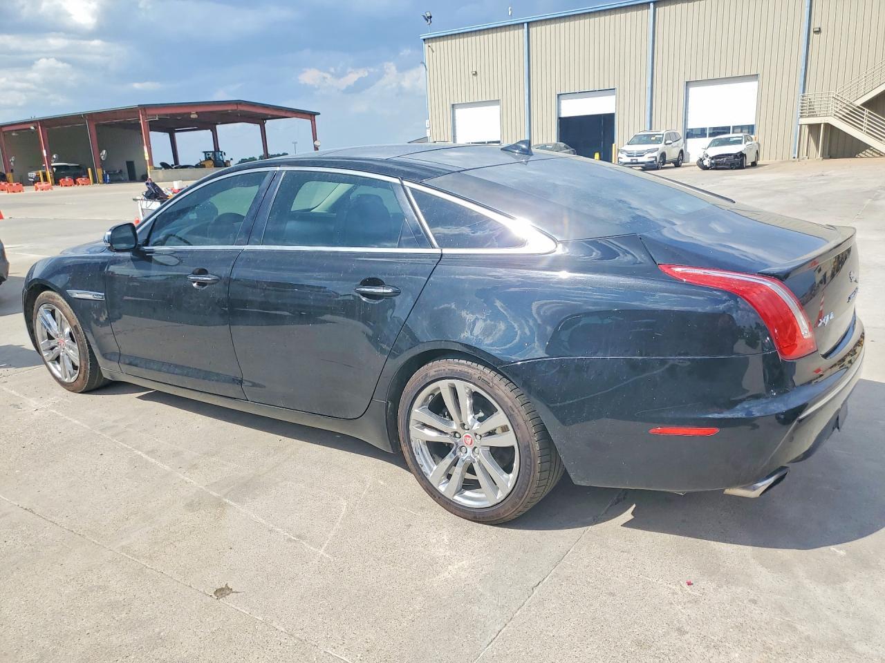 2015 Jaguar Xjl Portfolio - Фото 2