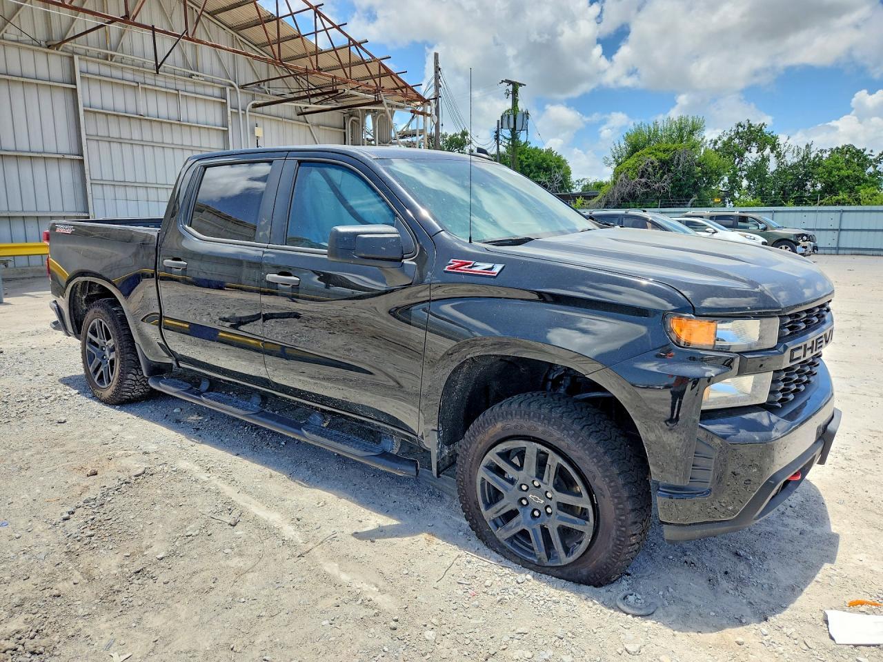 2021 Chevrolet Silverado K1500 Trail Boss Custom - Image 4