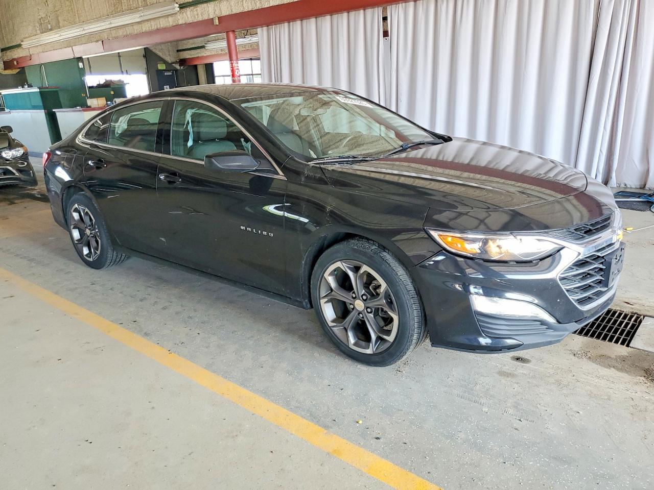 2020 Chevrolet Malibu Lt - Image 4