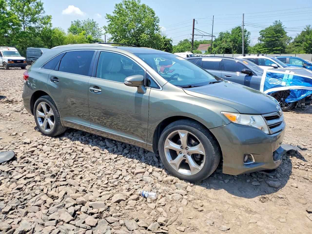 2014 Toyota Venza Xle - Image 4