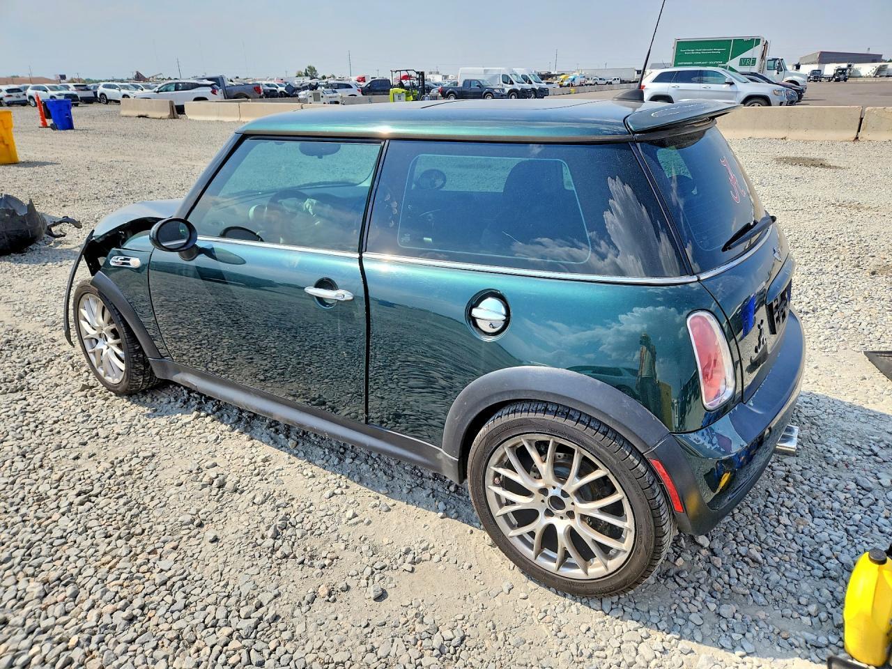 2005 Mini Cooper S - Image 2