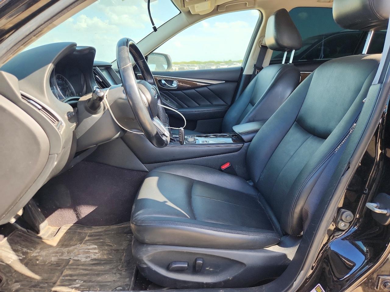 2018 Infiniti Q50 3.0T Luxe - Image 7