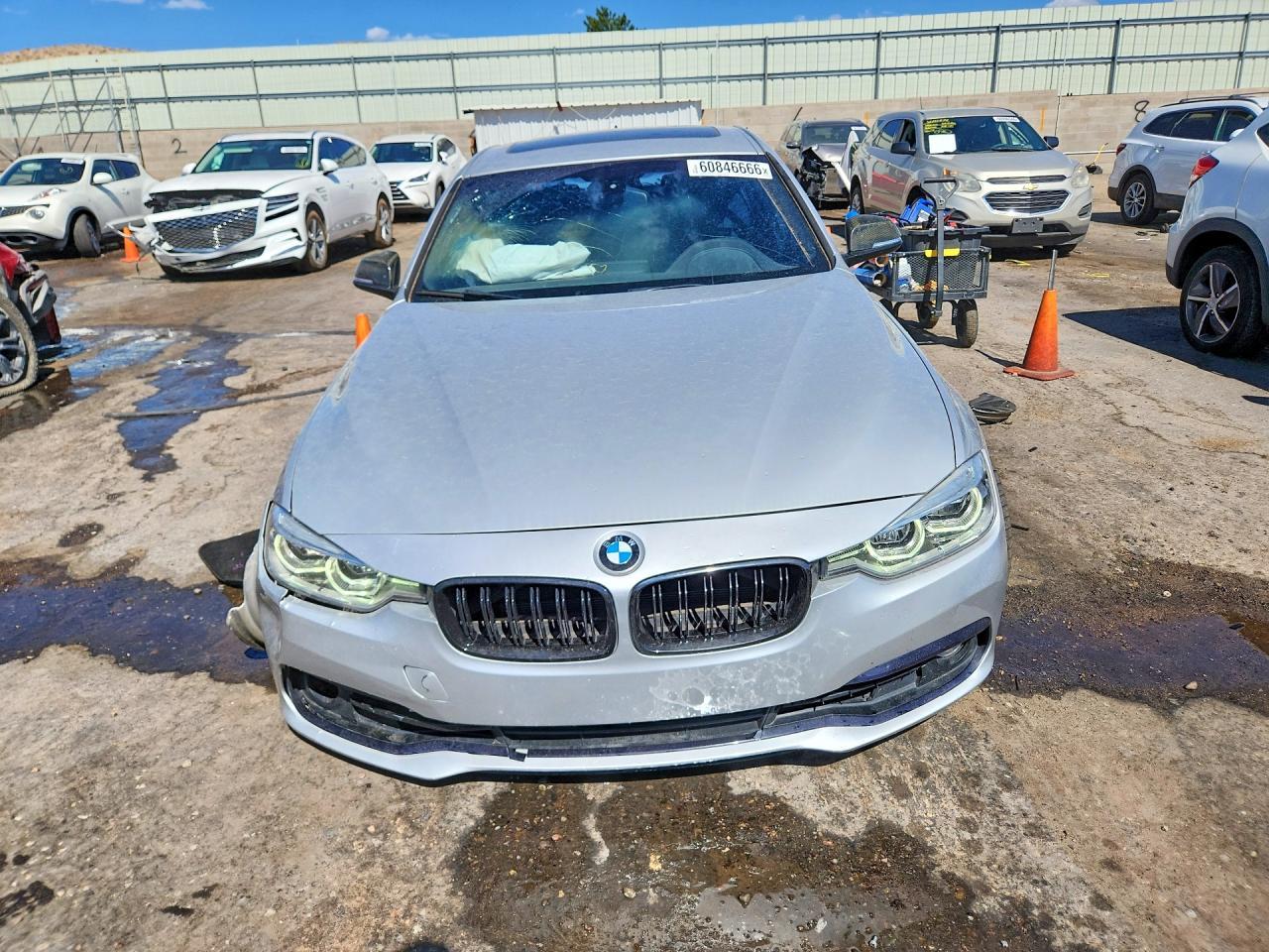 2018 BMW 330 I - Фото 5