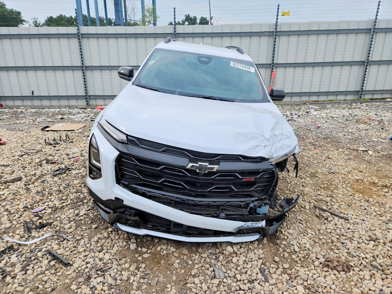 2027 Chevrolet Equinox Rs - Image 5