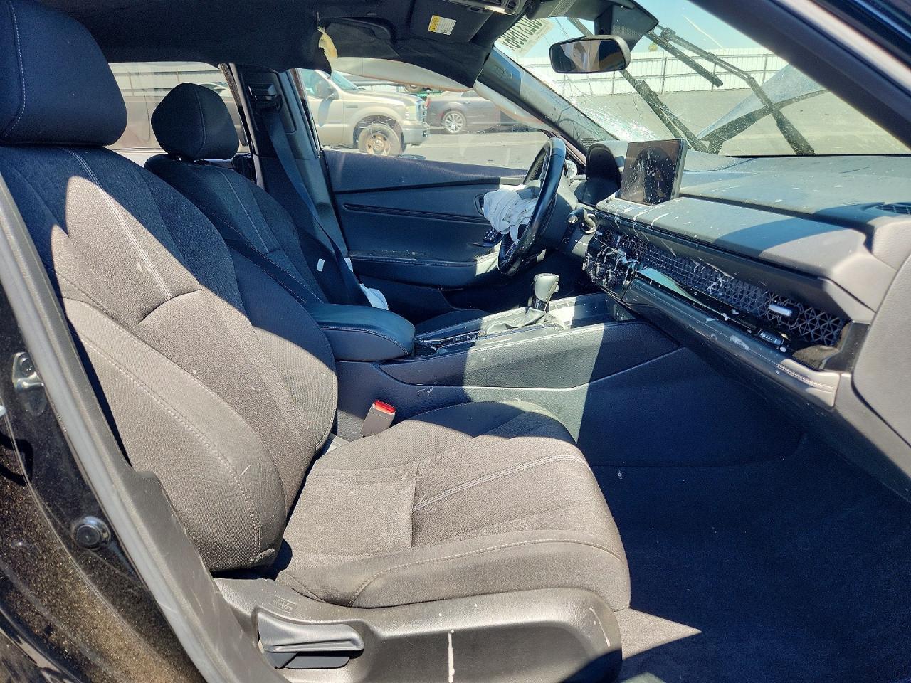 2025 Honda Accord Hybrid Sport - Image 7