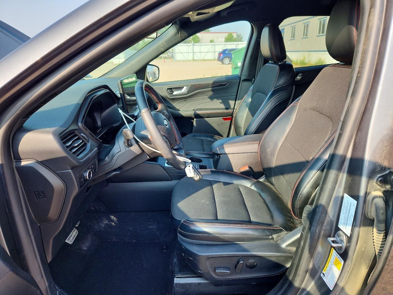 2024 Ford Escape St Line - Image 7
