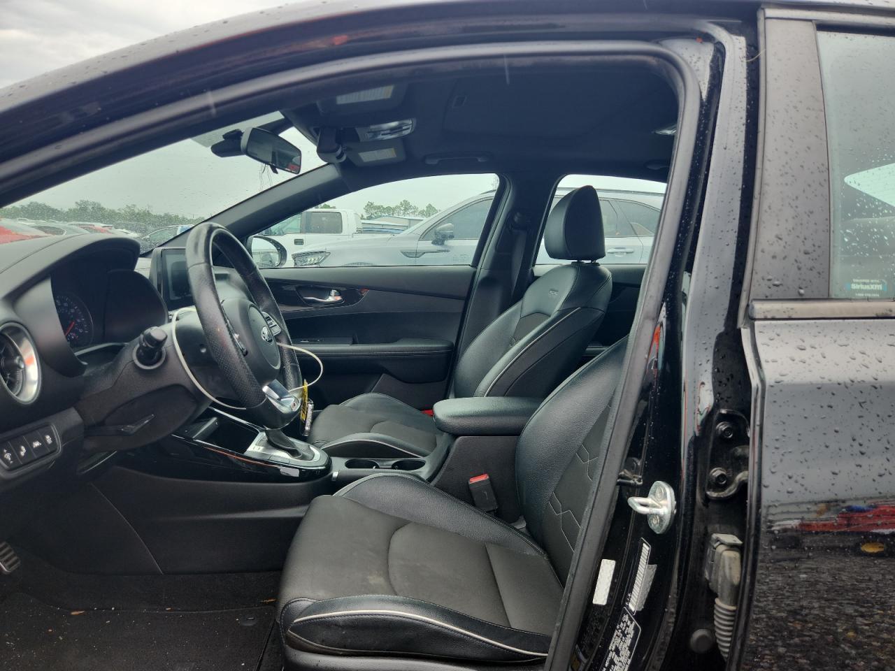 2020 Kia Forte Gt Line - Image 7