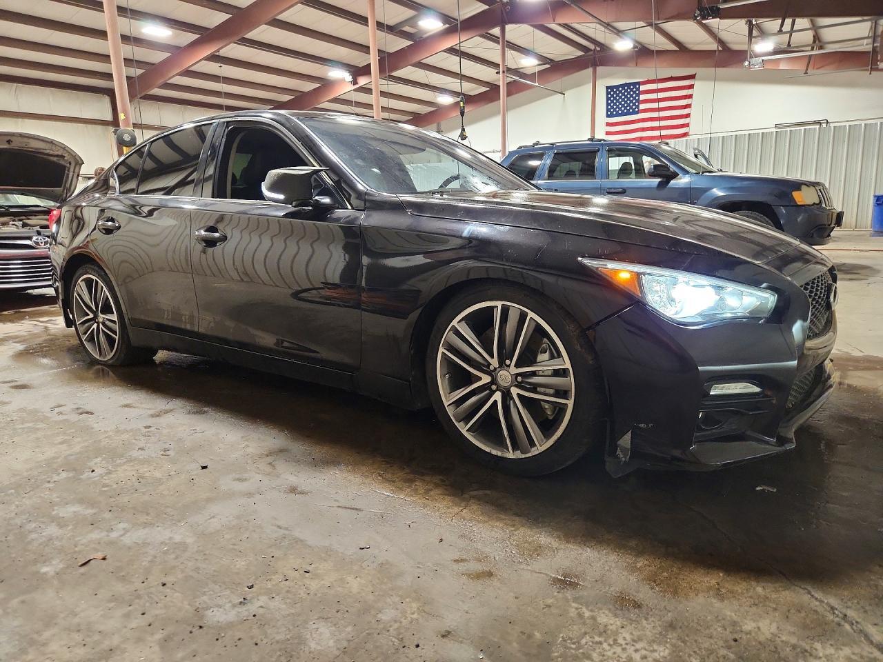 2015 Infiniti Q50 Base/Premium/Sport - Image 4