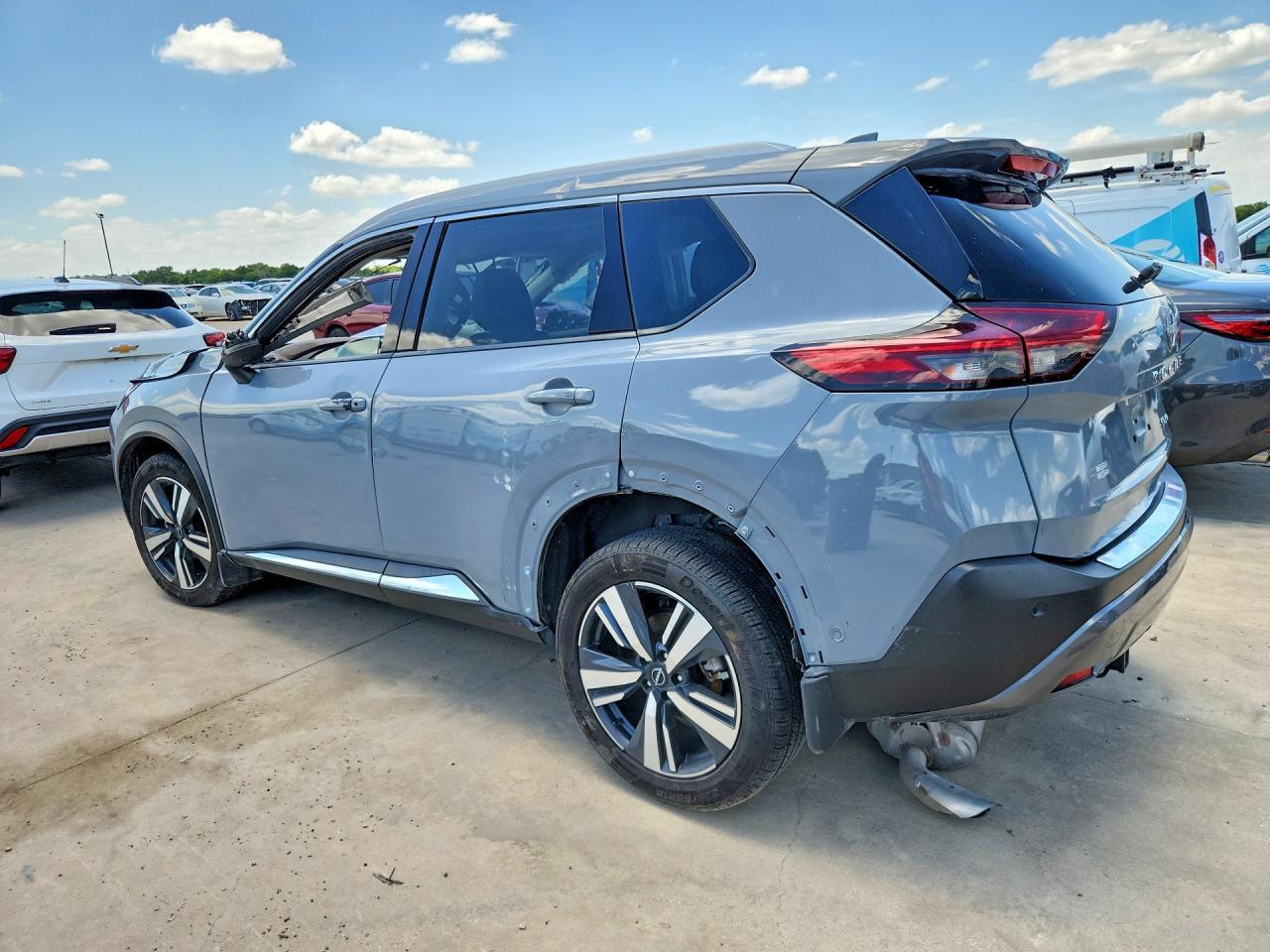 2022 Nissan Rogue Sl - Фото 2