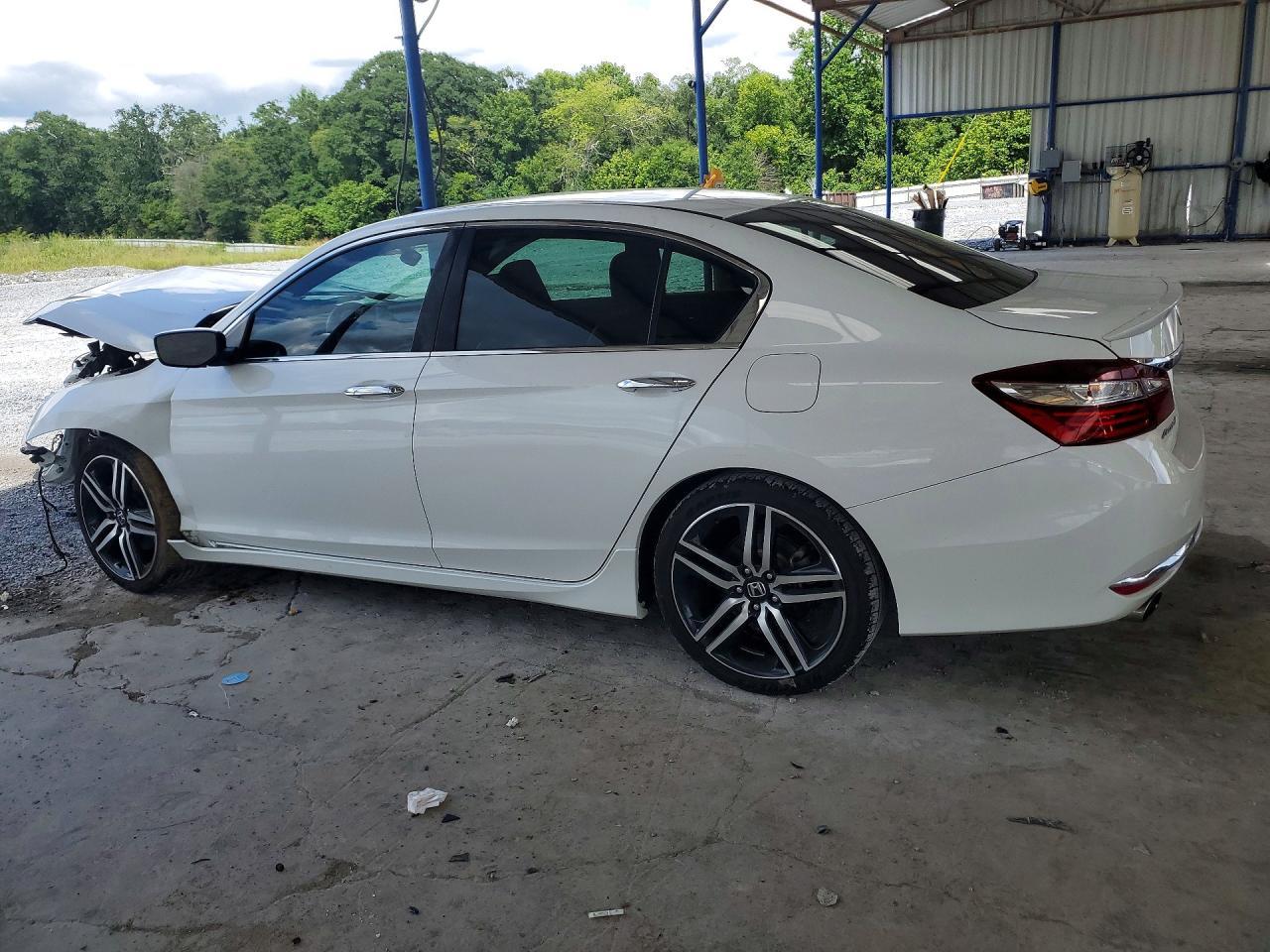 2017 Honda Accord Sport - Фото 2