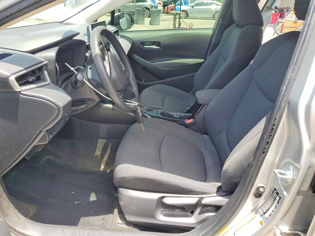 2021 Toyota Corolla Le - Фото 7