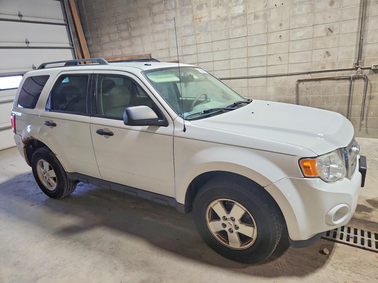 2012 Ford Escape Xlt - Image 4