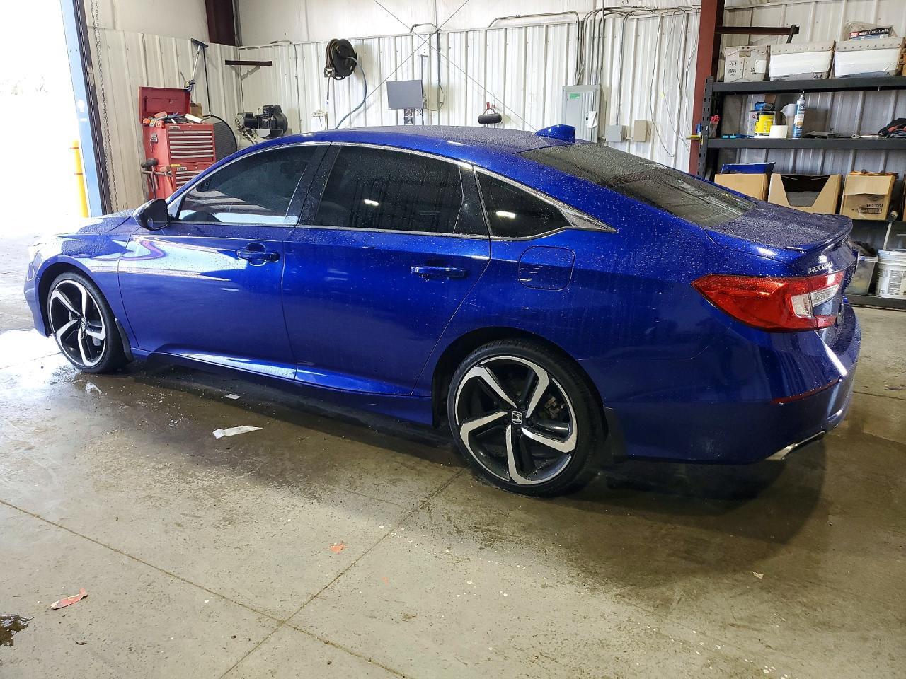 2020 Honda Accord Sport - Фото 2