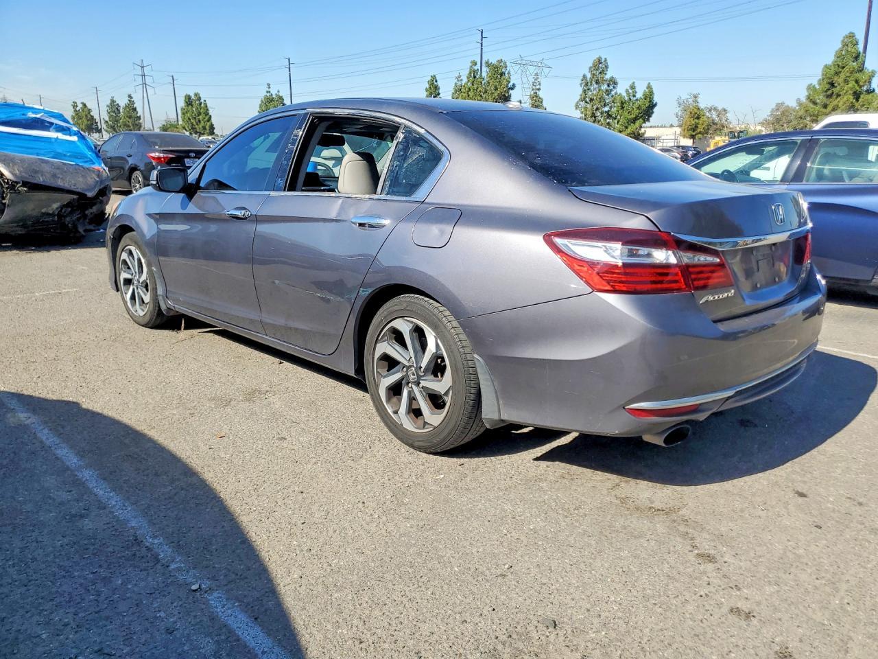 2016 Honda Accord Exl - Image 2