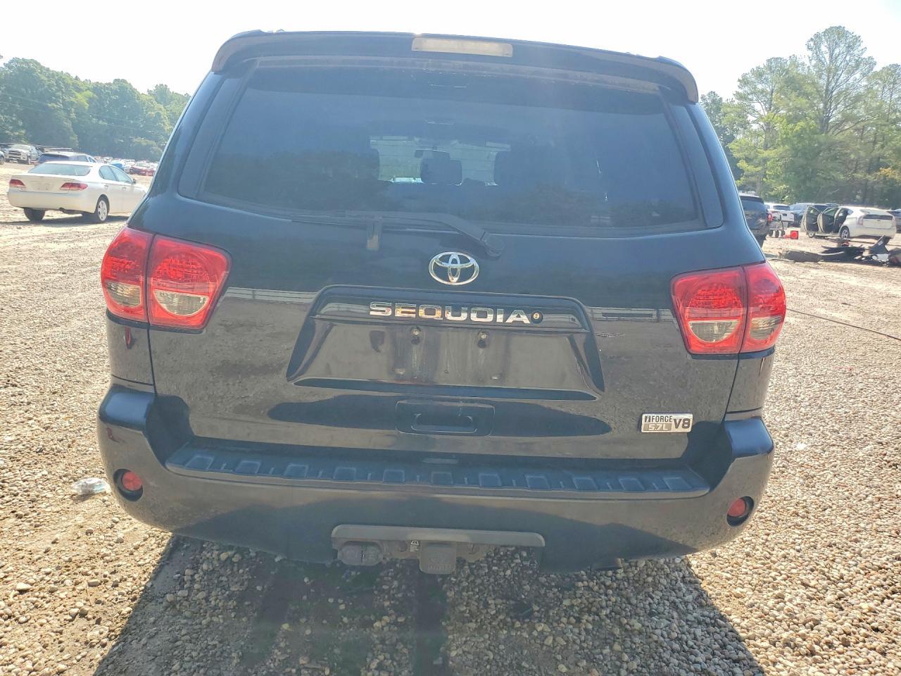 2013 Toyota Sequoia Sr5 - Фото 6