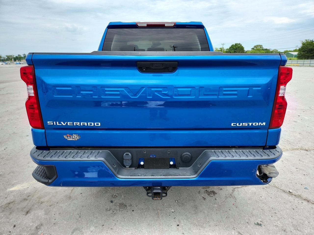 2022 Chevrolet Silverado K1500 Custom - Фото 6