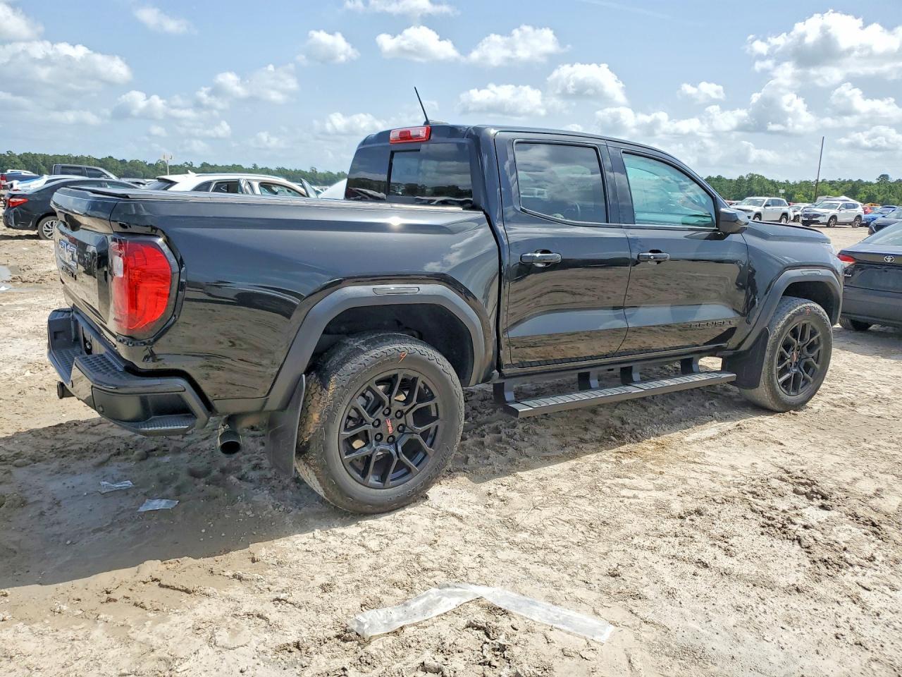 2023 GMC Canyon Denali - Фото 3