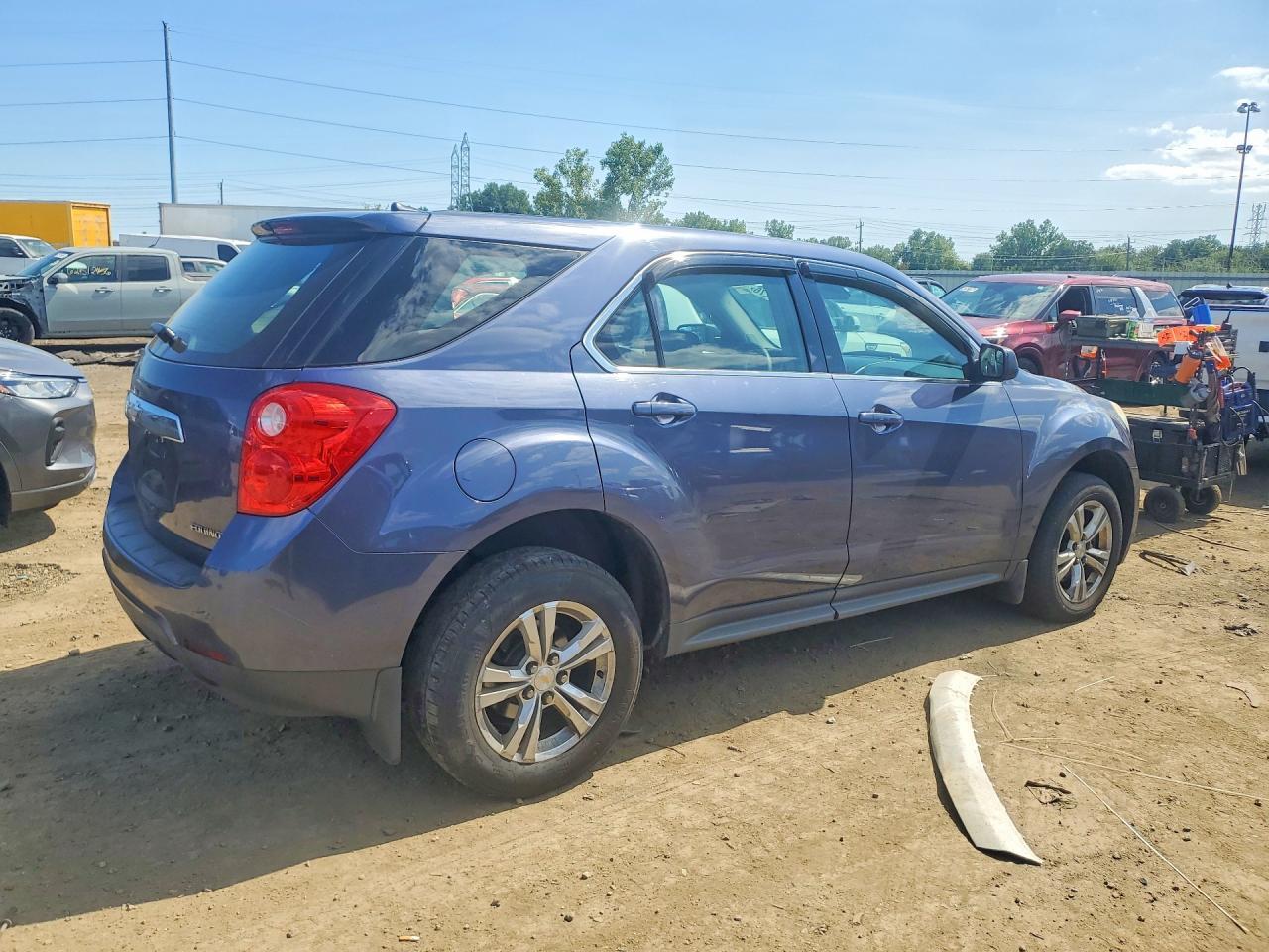 2014 Chevrolet Equinox Ls - Фото 3