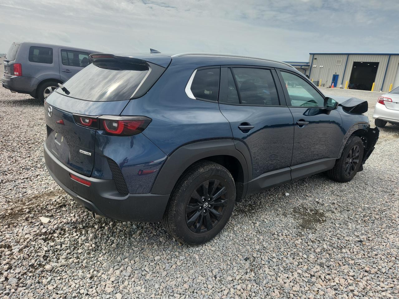 2024 Mazda Cx-50 Premium - Фото 3