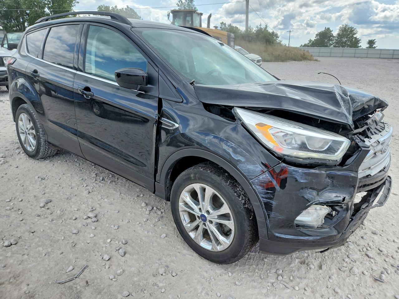 2017 Ford Escape Se - Фото 4