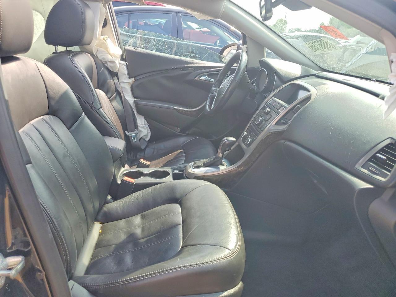 2013 Buick Verano - Image 7