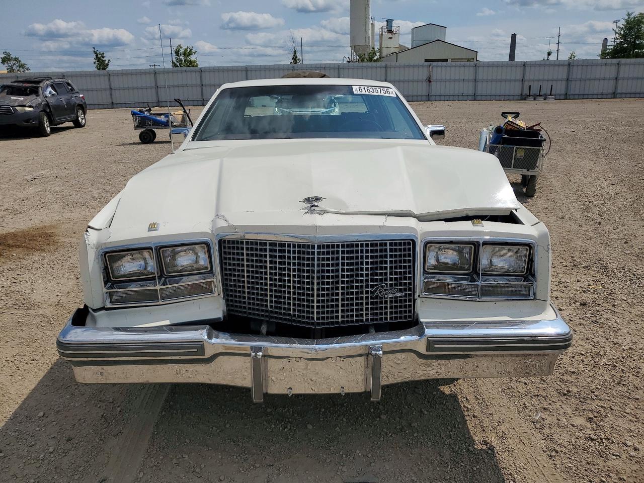 1981 Buick Riviera - Image 5