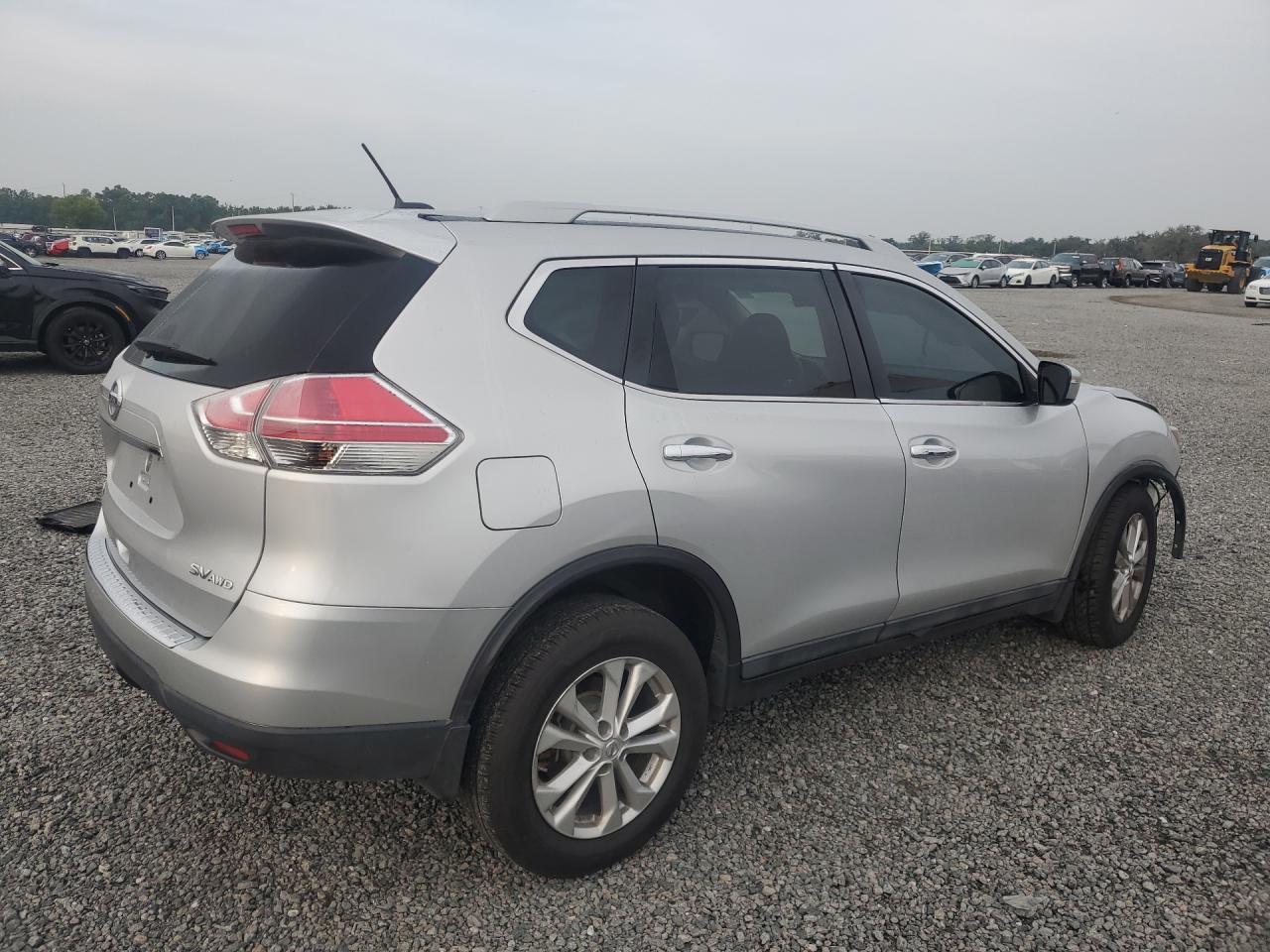 2015 Nissan Rogue Sv - Фото 3