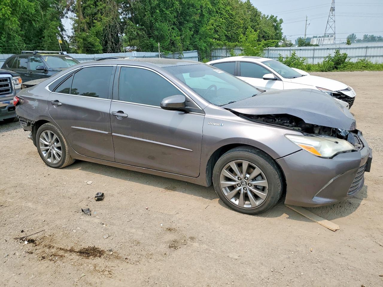 2017 Toyota Camry Hybrid Xle - Фото 4