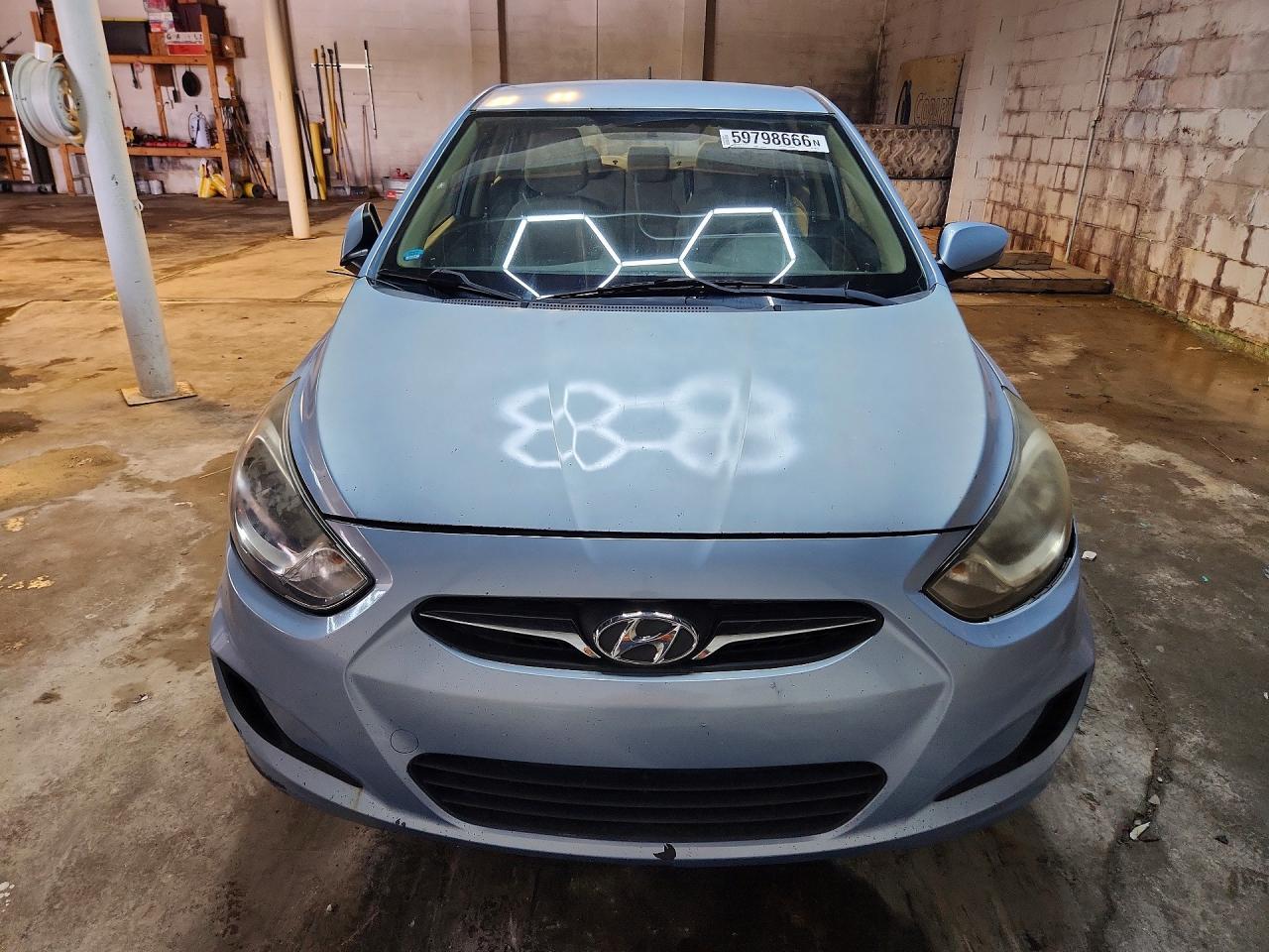 2014 Hyundai Accent Gls - Фото 5