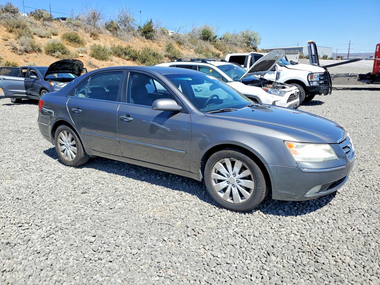 2009 Hyundai Sonata Limited V6 - Image 4
