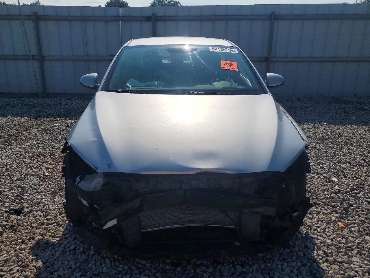 2017 Hyundai Elantra Se - Фото 5