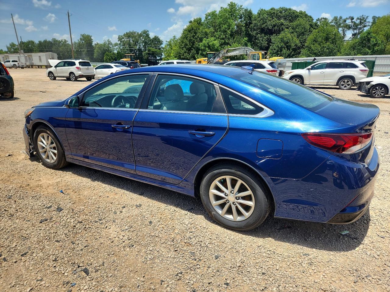 2019 Hyundai Sonata Se - Фото 2