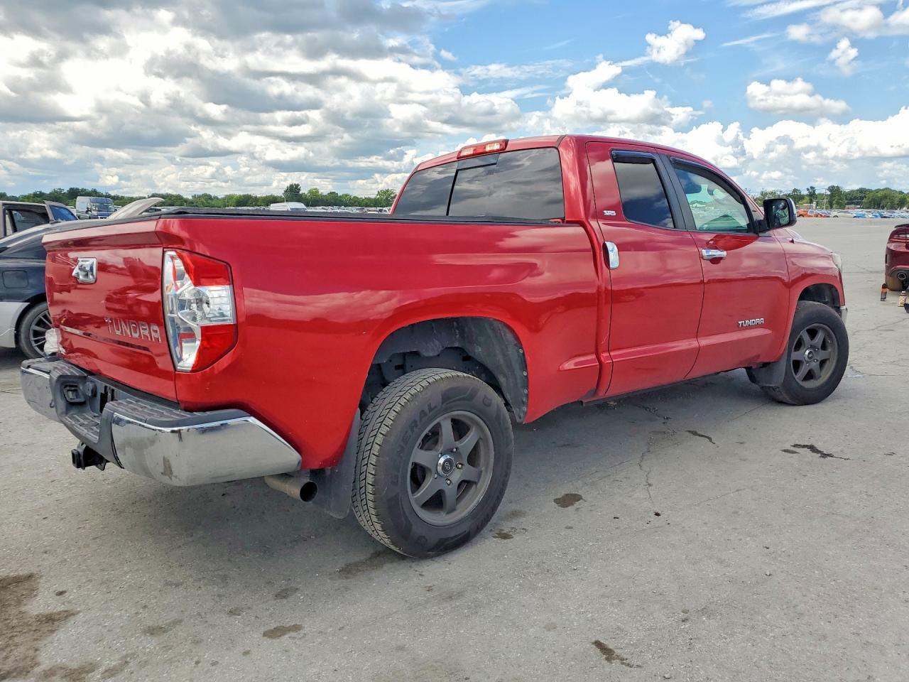 2018 Toyota Tundra Sr5 - Фото 3