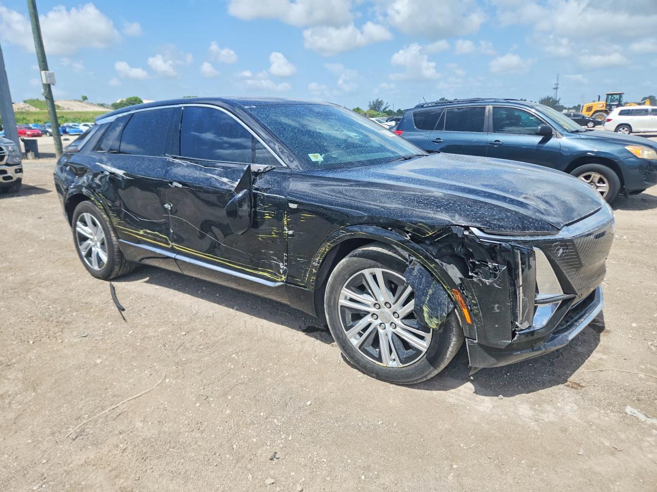 2024 Cadillac Lyriq Tech - Фото 4