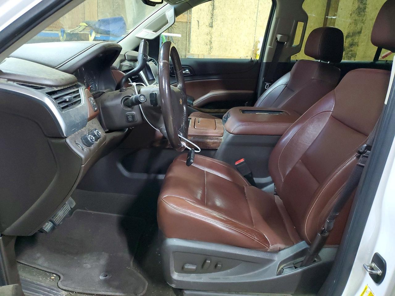 2017 Chevrolet Suburban K1500 Premier - Image 7