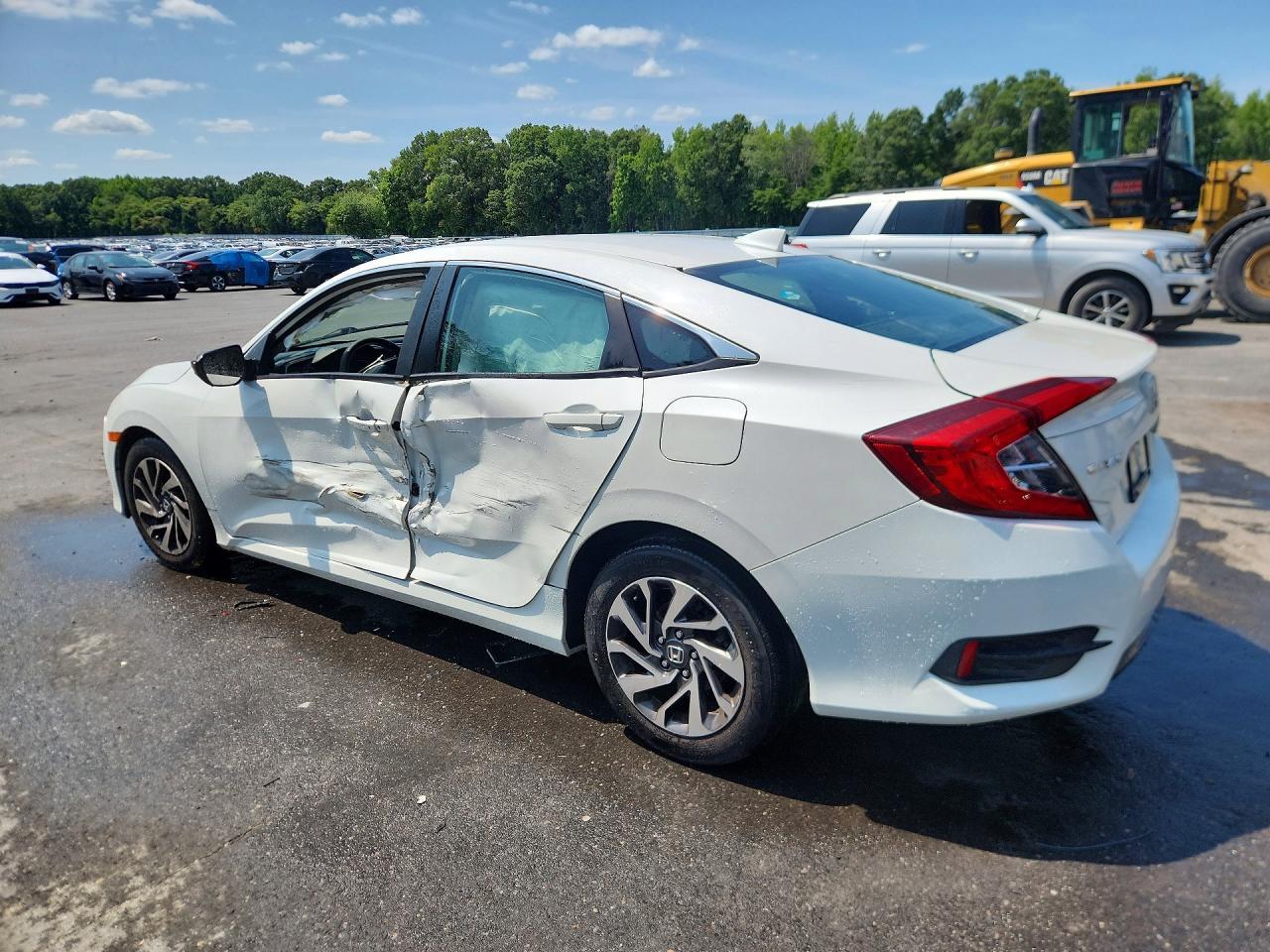 2017 Honda Civic Ex - Image 2