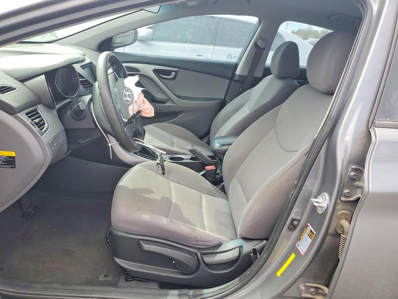 2014 Hyundai Elantra Se - Фото 7