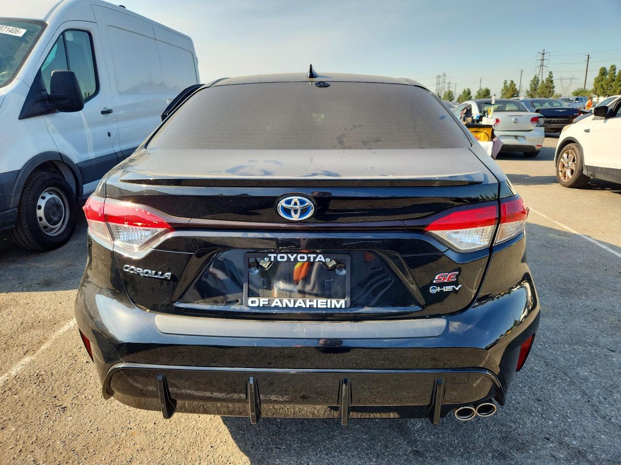2025 Toyota Corolla Hybrid Se - Image 6