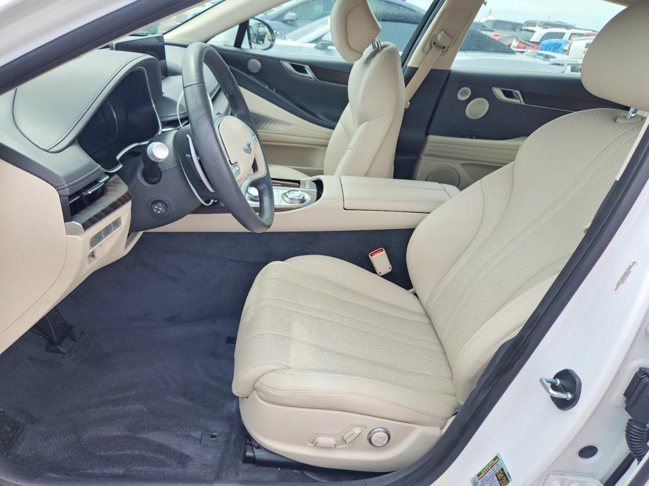 2024 Genesis G80 2.5T - Image 7
