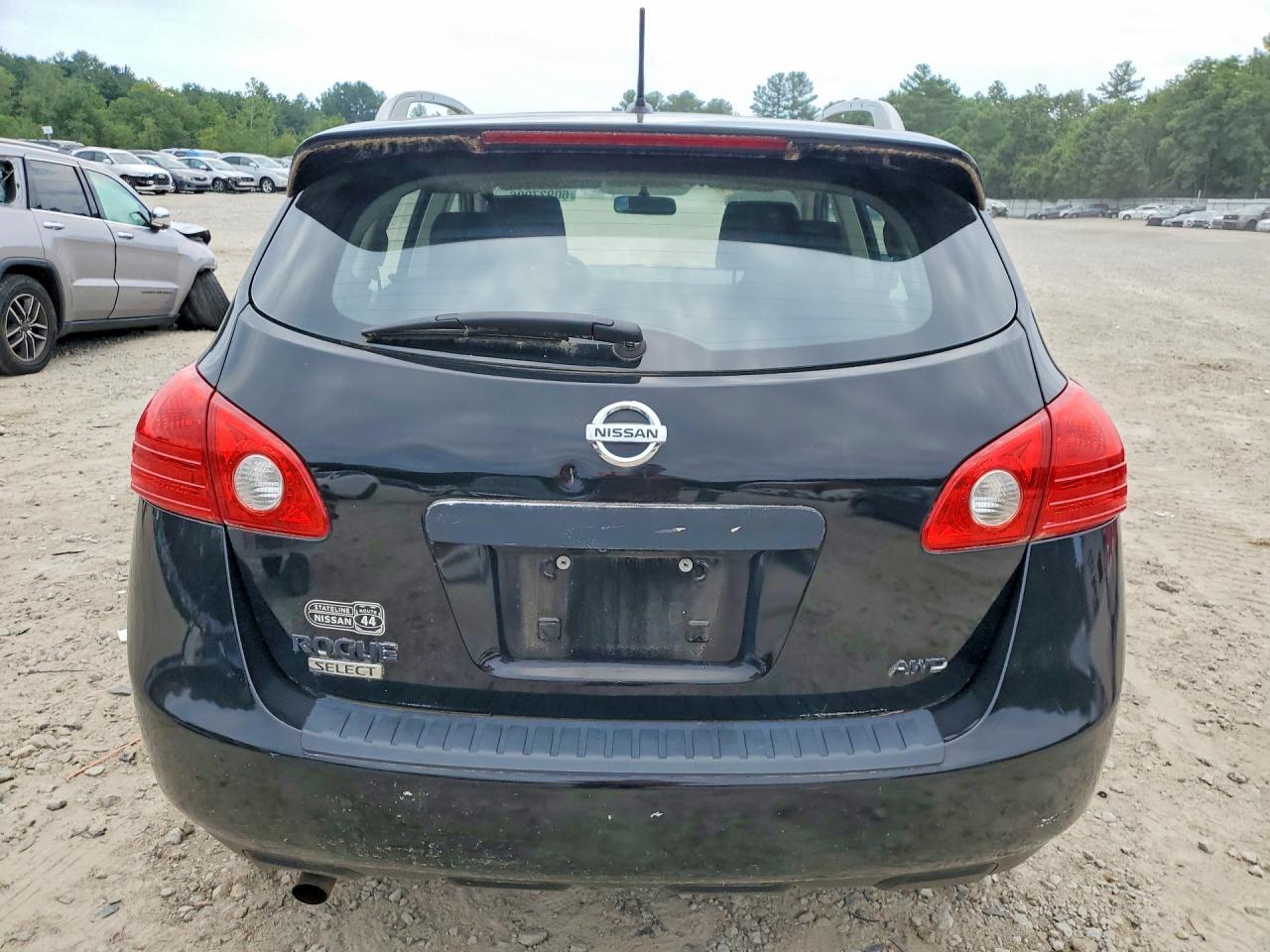 2015 Nissan Rogue Select S - Image 6