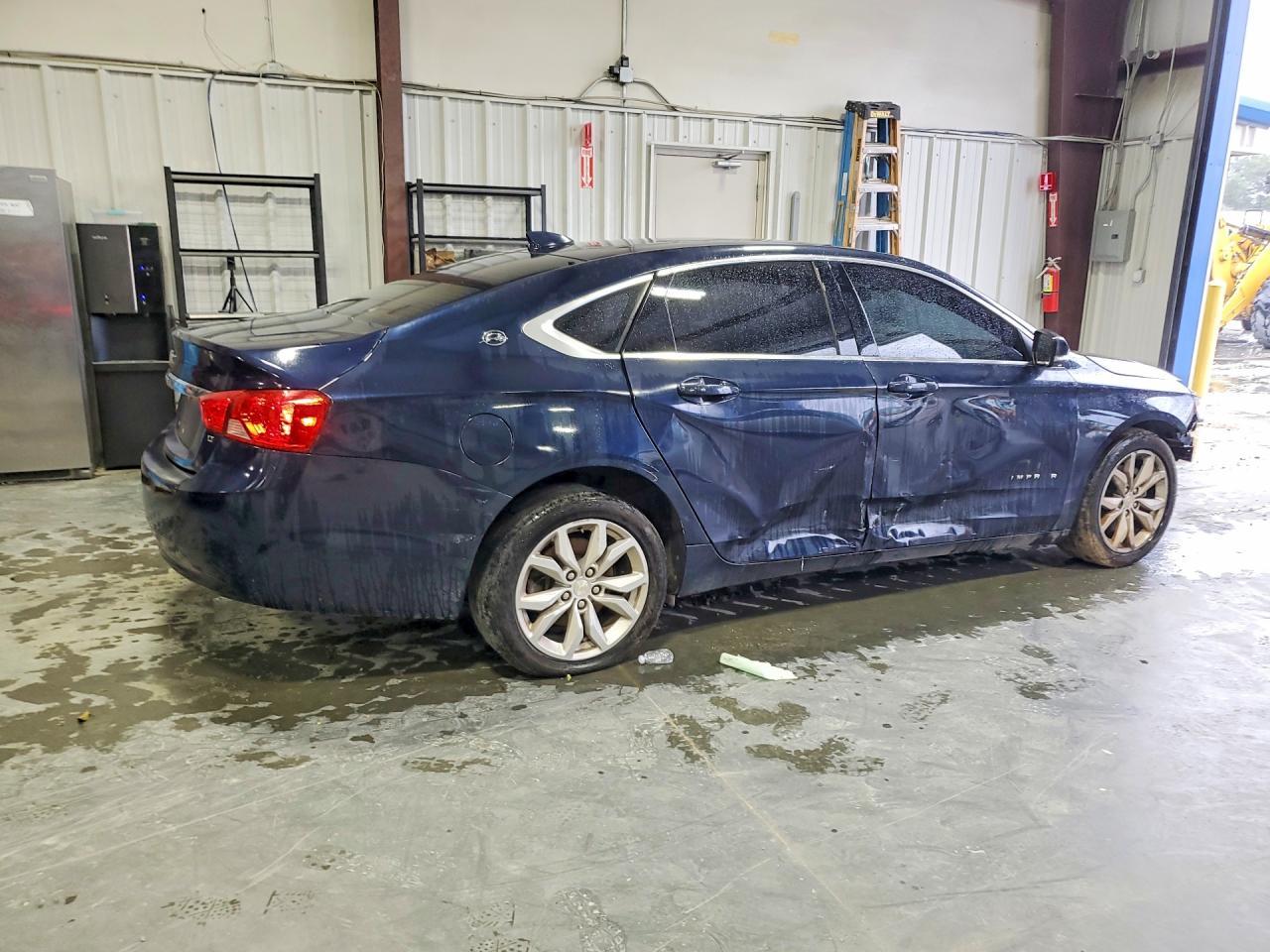 2019 Chevrolet Impala Lt - Фото 3