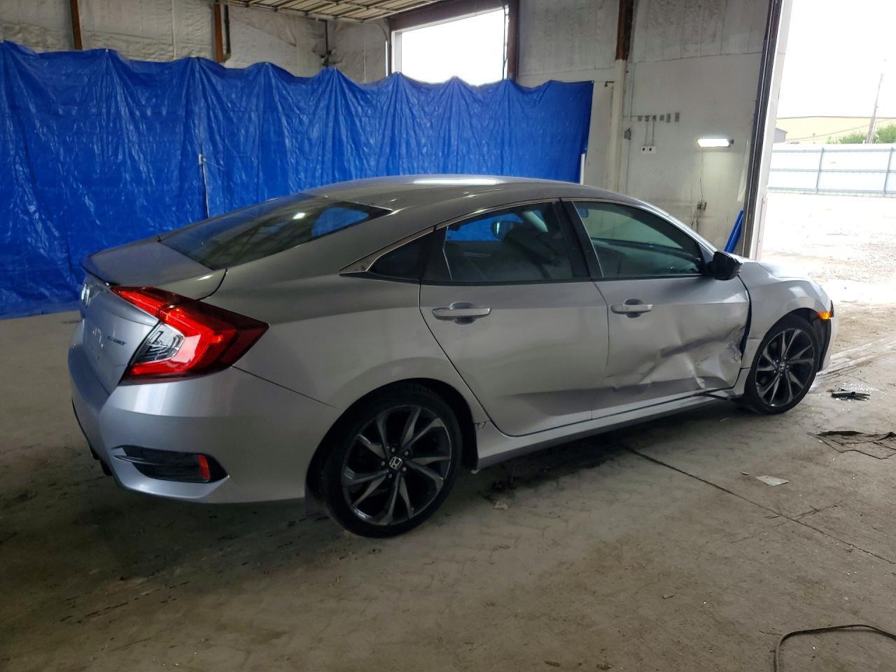 2019 Honda Civic Sport - Фото 3