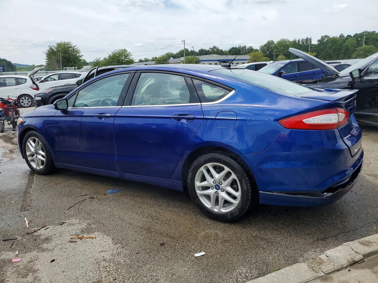 2014 Ford Fusion Se - Фото 2