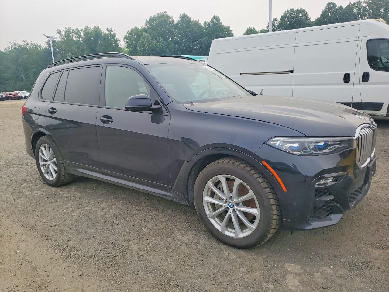 2019 BMW X7 xDrive50I - Фото 4
