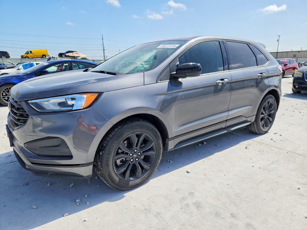 2023 Ford Edge Se