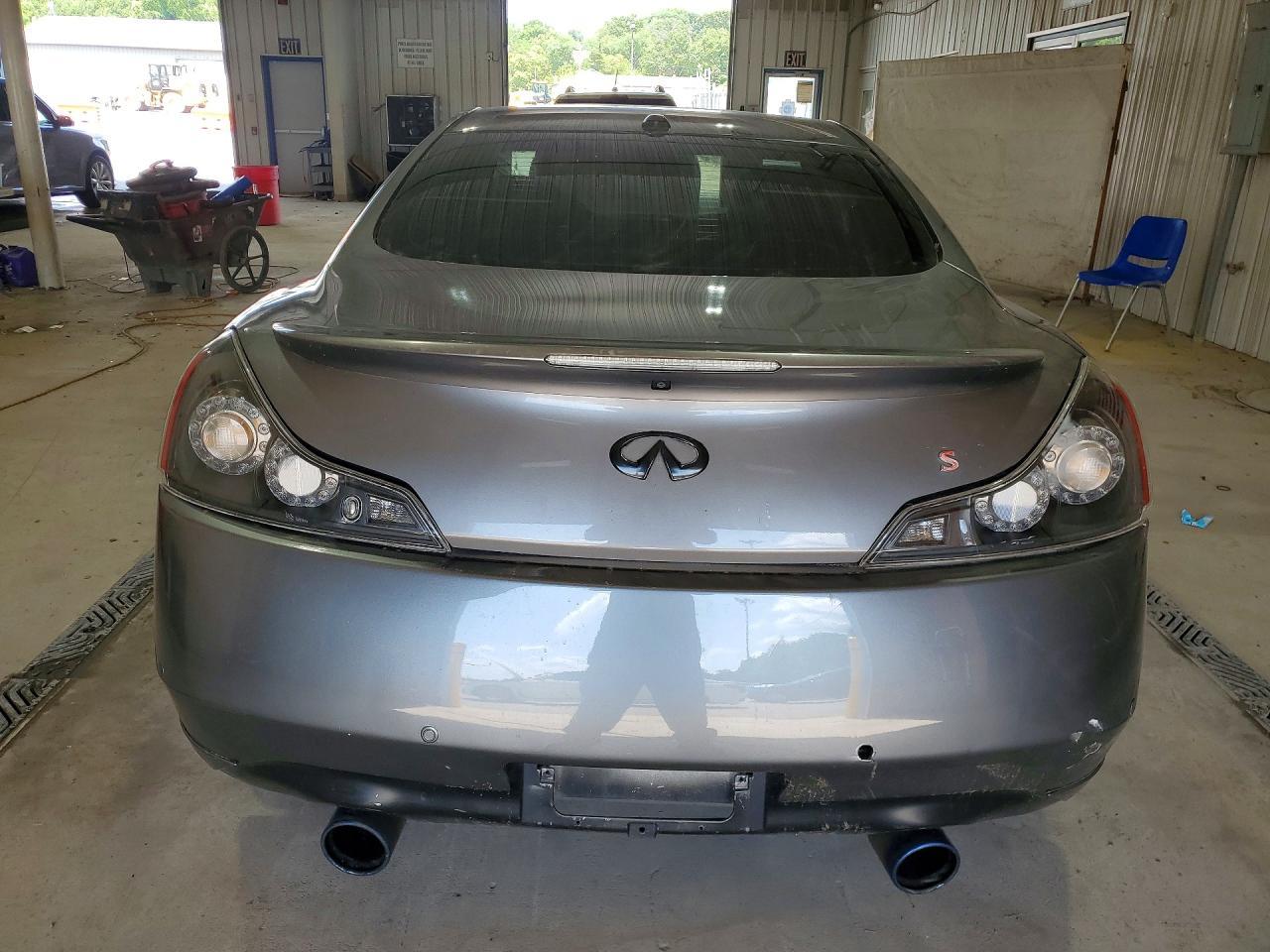 2011 Infiniti G37 Coupe X - Image 6